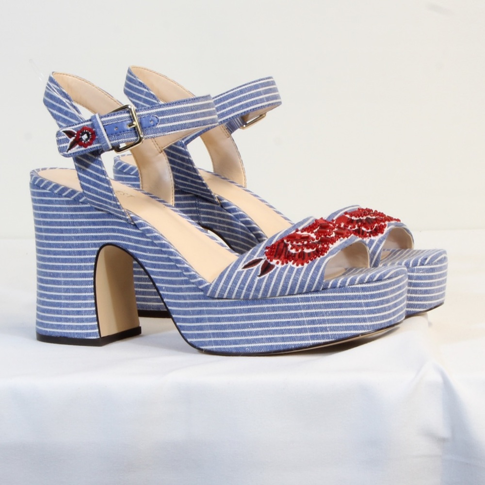 Nine West Fontayah Blue White Suede Striped Block Heel Open Toe Sandal Size 9